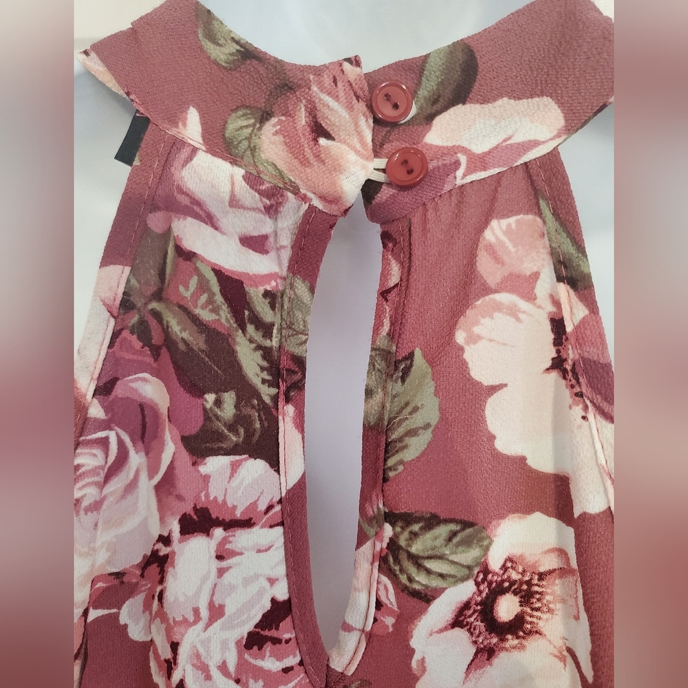 : ARABELLA Womens Top Blouse  RoseWood Floral V-Neck back Button Closure - Picture 5 of 8